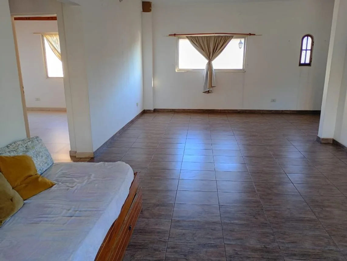 PH de 4 ambientes en venta en Morón, Presidente Ibáñez 400, foto 2