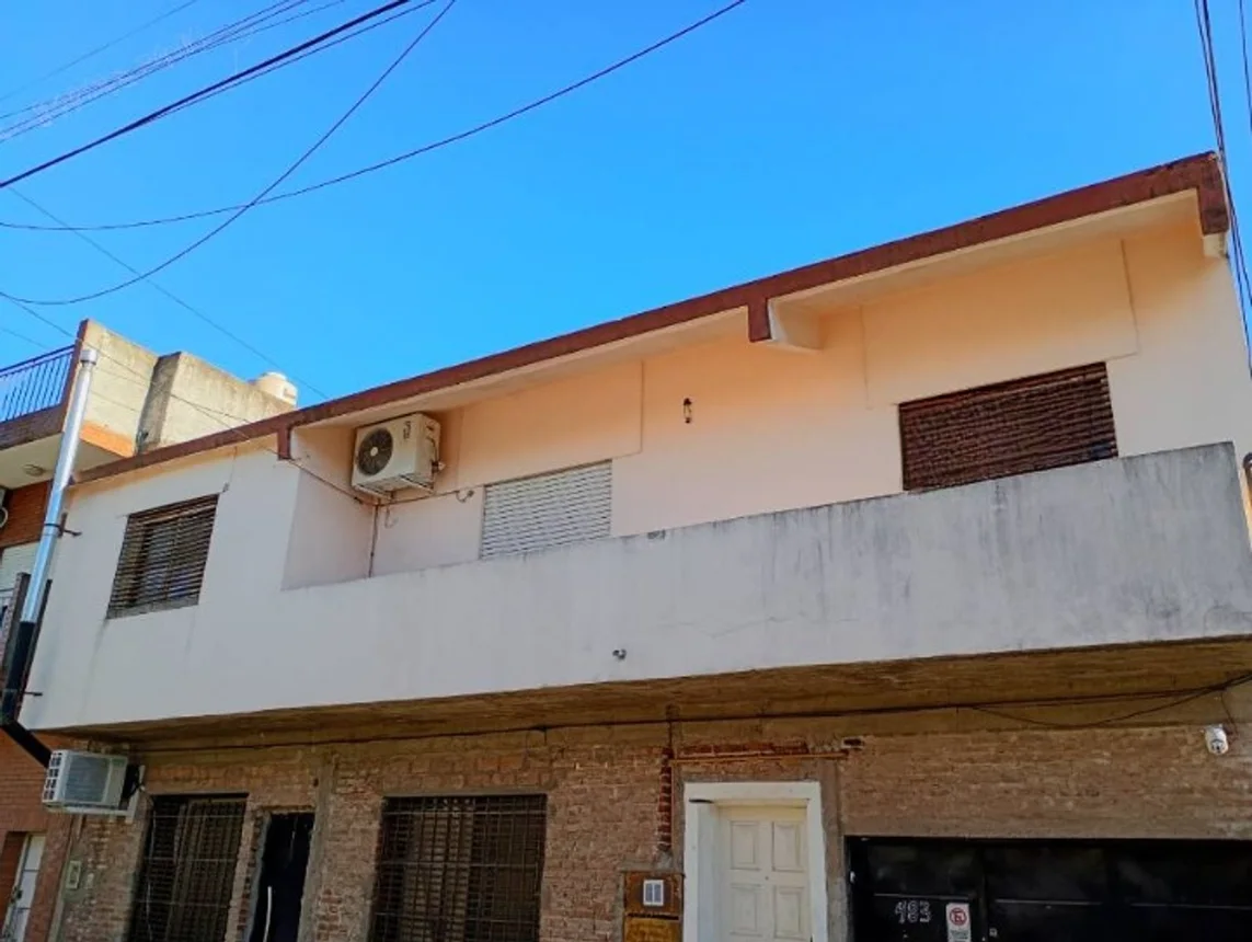 PH de 4 ambientes en venta en Morón, Presidente Ibáñez 400, foto 3