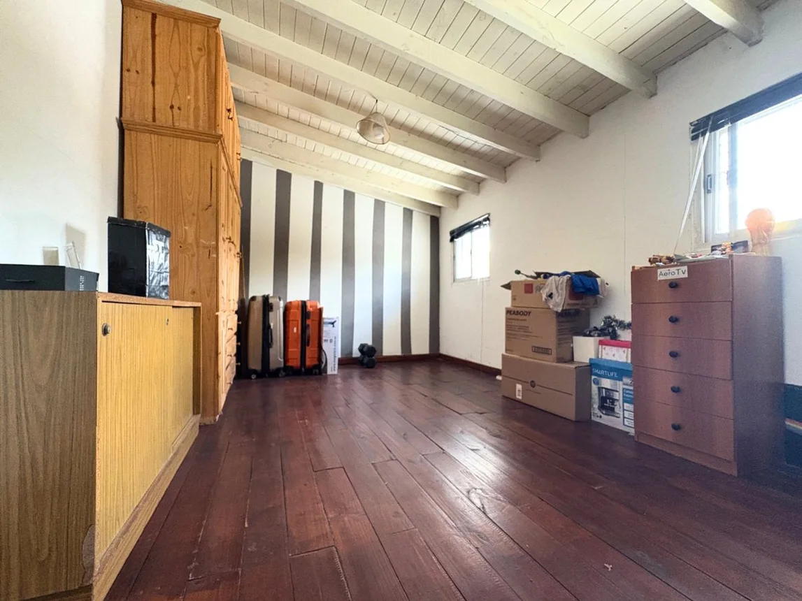 Casa de 5 ambientes en venta en Isidro Casanova, Grecia 4000, foto 3