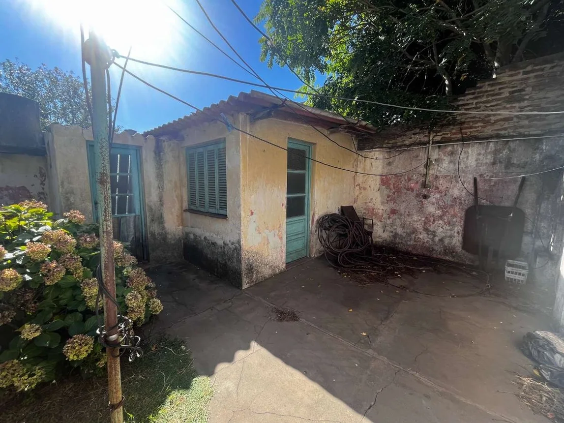 Casa de 4 ambientes en venta en Sarandí, Teniente Coronel Luis María Campos 3300, foto 4
