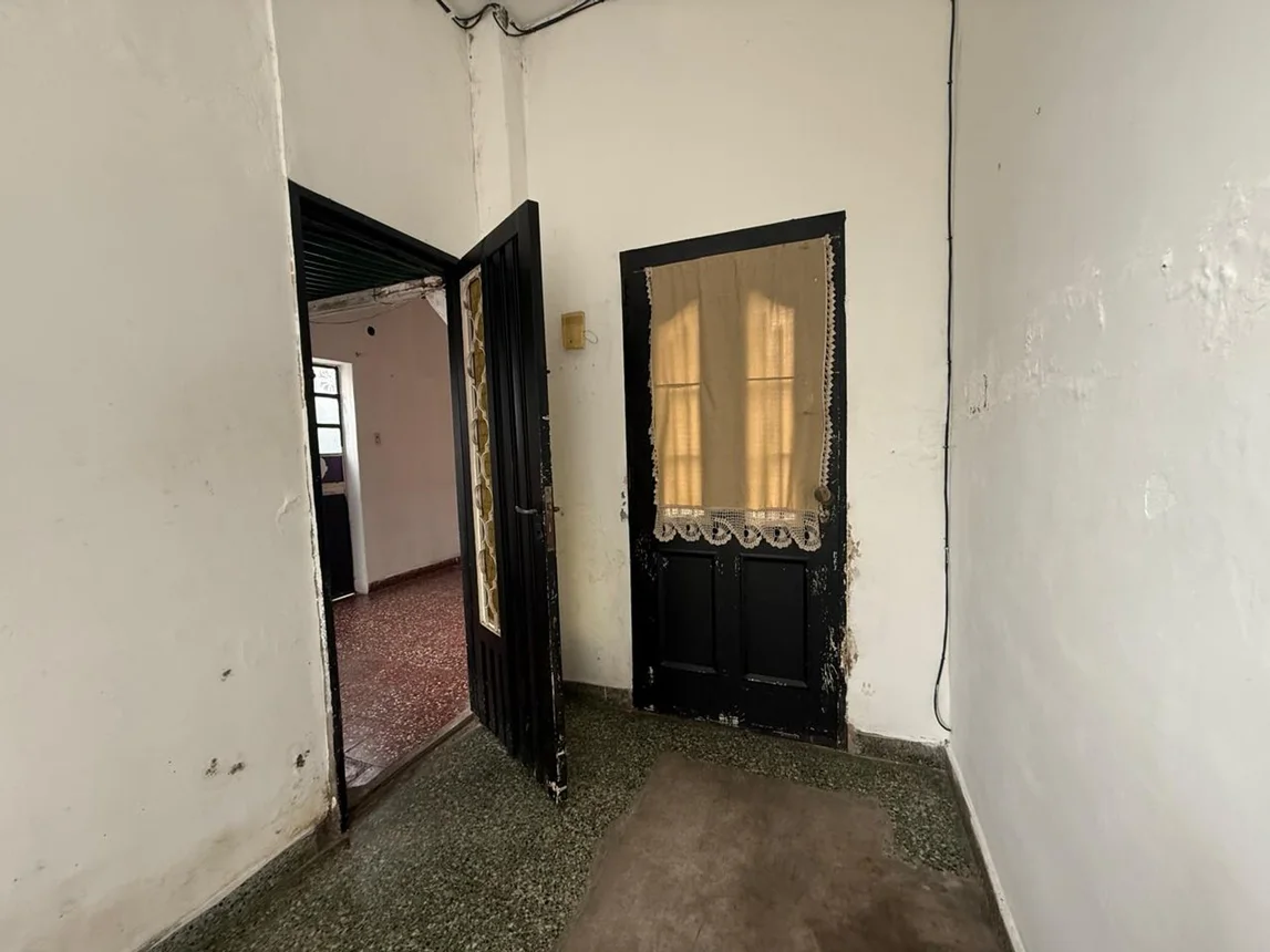 Casa de 4 ambientes en venta en Remedios de Escalada, Raúl Scalabrini Ortiz 200, foto 4