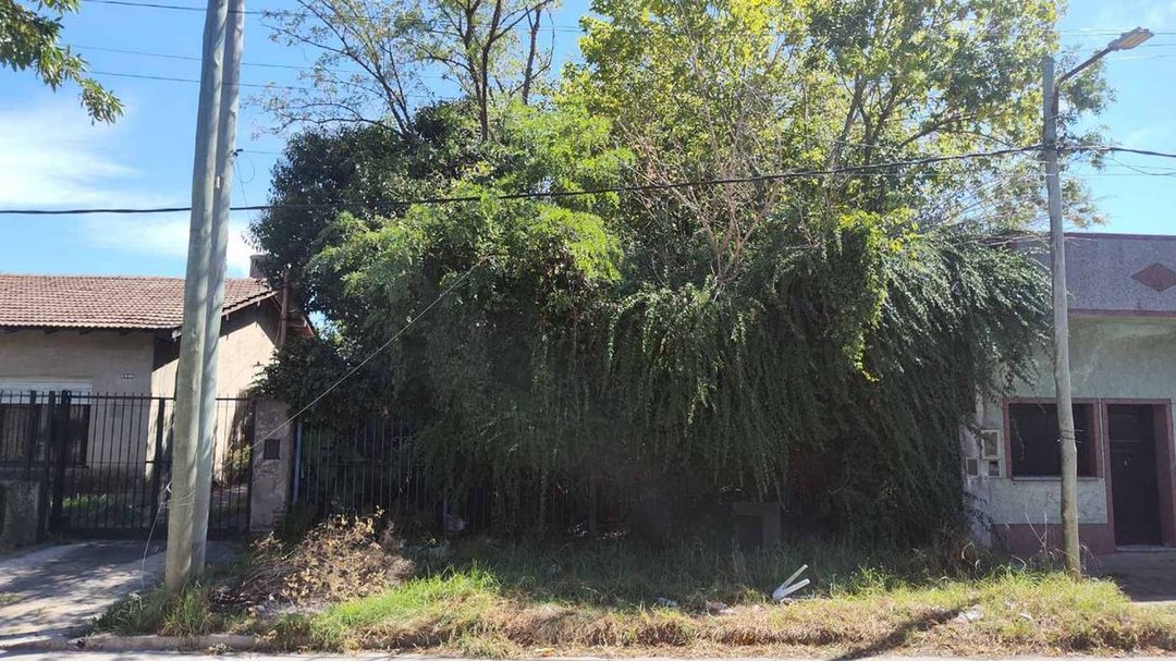 VENTA TERRENO EN LUIS GUILLON