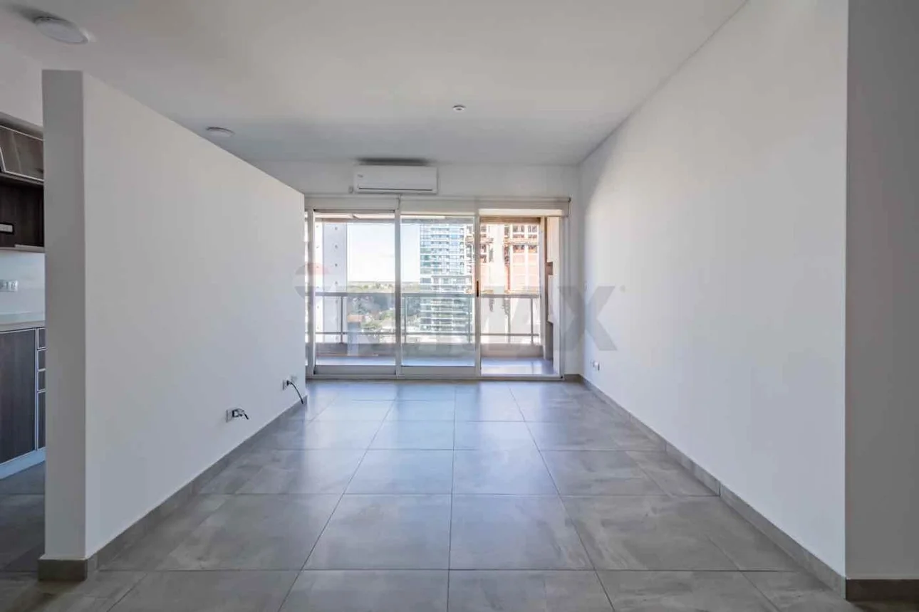Departamento de 3 ambientes en venta en Lomas de Zamora, Avenida Colombres 300, foto 2