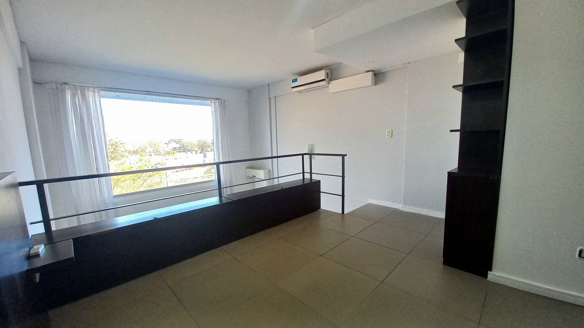 Foto 5 — VENTA DEPTO LOFT 2 AMB COCHERA-CASTELAR CREDITO