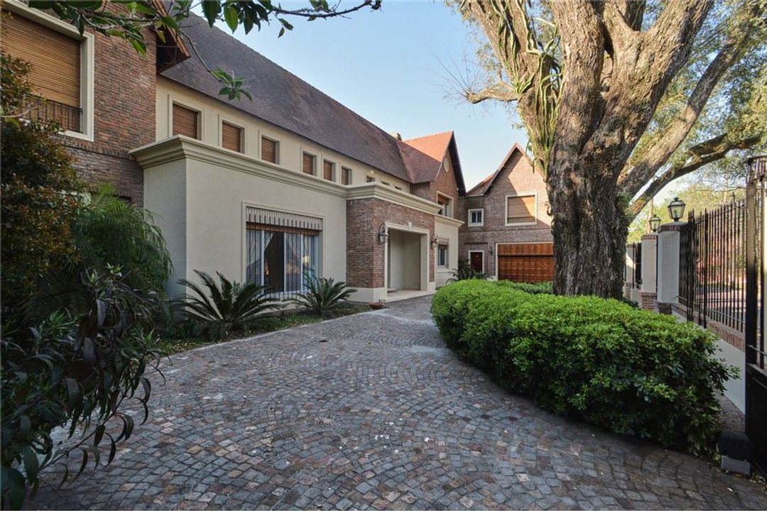 Venta importante Residencia Libertador al Río