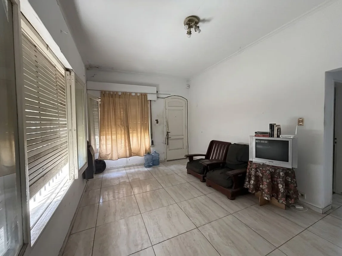 Casa en venta en Lomas de Zamora, foto 2