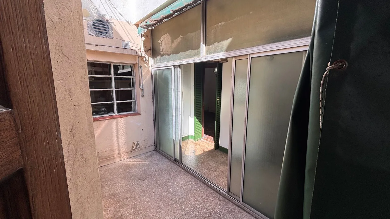 PH de 2 ambientes en venta en Bernal Este, Maipú 300, foto 4