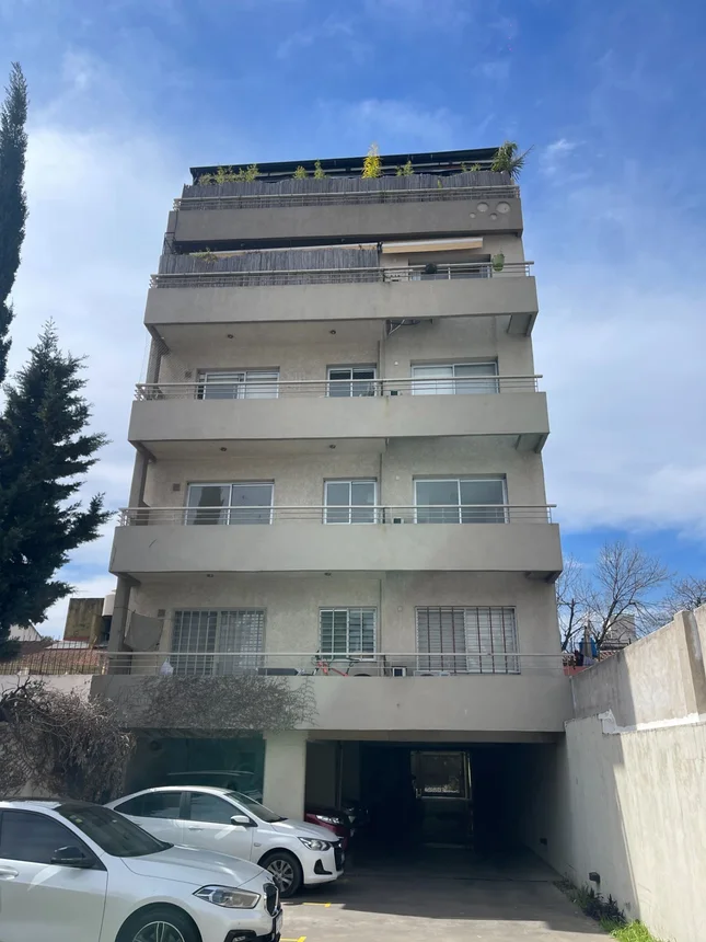 Departamento de 2 ambientes en alquiler en Villa Urquiza, Aizpurua 3400