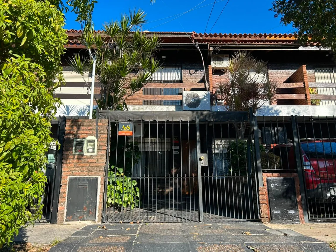 PH de 4 ambientes en venta en Olivos, Miguel Cané 3800