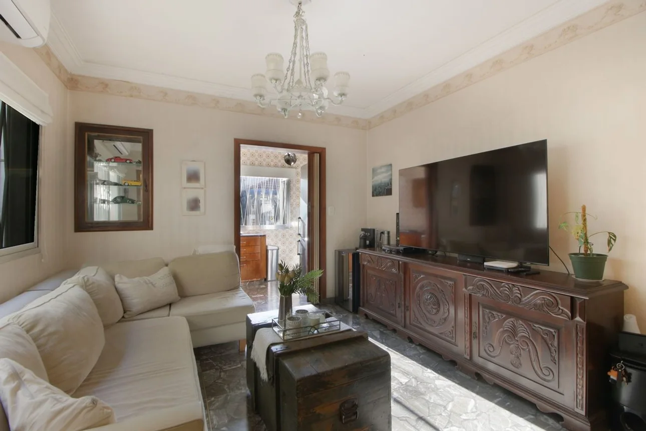 Casa de 5 ambientes en venta en San Andrés, Calle 61 2500