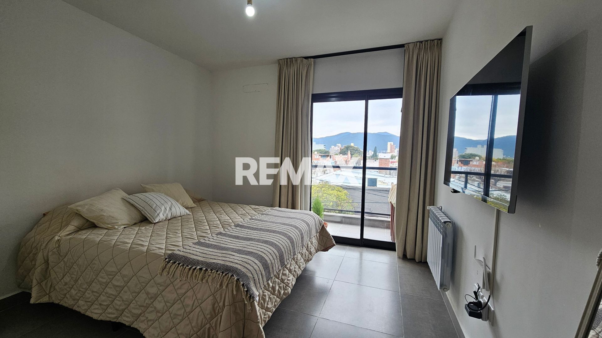 HERMOSO DEPARTAMENTO VENTA SHOPPING EL PORTAL - foto 7