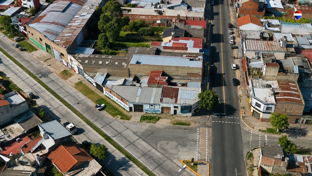 VENTA ESQUINA COMERCIAL EN VILLA DOMINICO