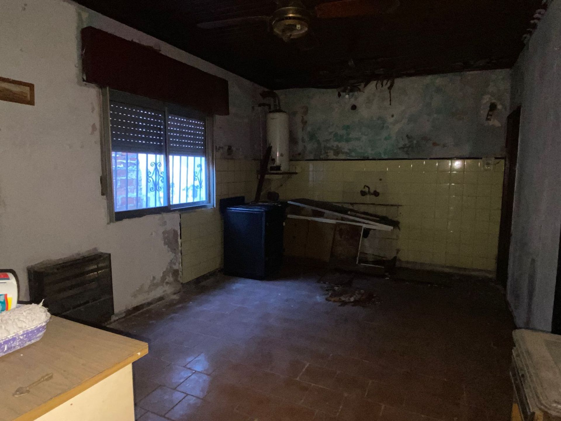 Foto 8 — LOTE EN VENTA CON LOCAL Y CASA A RECICLAR QUILMES