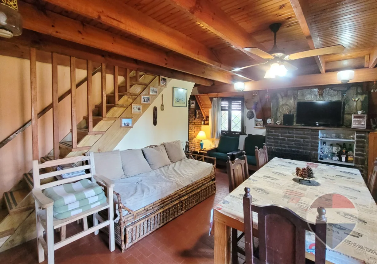 Casa de 4 ambientes en venta en Pinamar, Betbeder 1700, foto 4