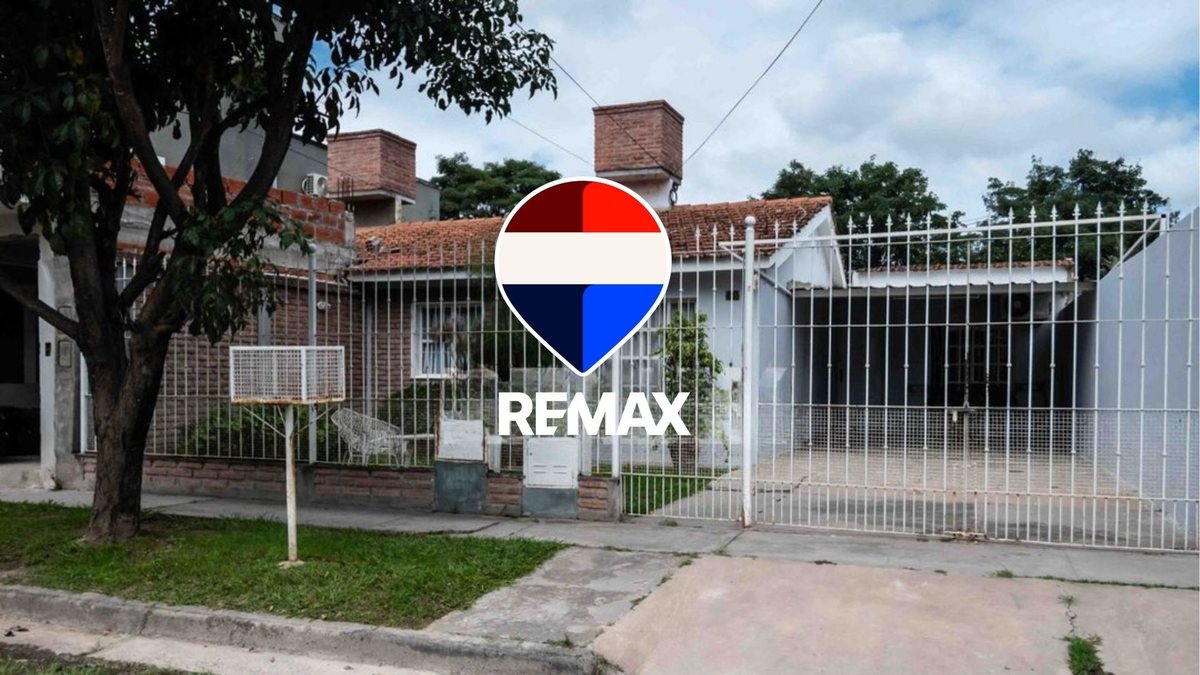 CASA VENTA LOS LAPACHOS ZONA SUR 3 DORM Y COCHERA - foto 1