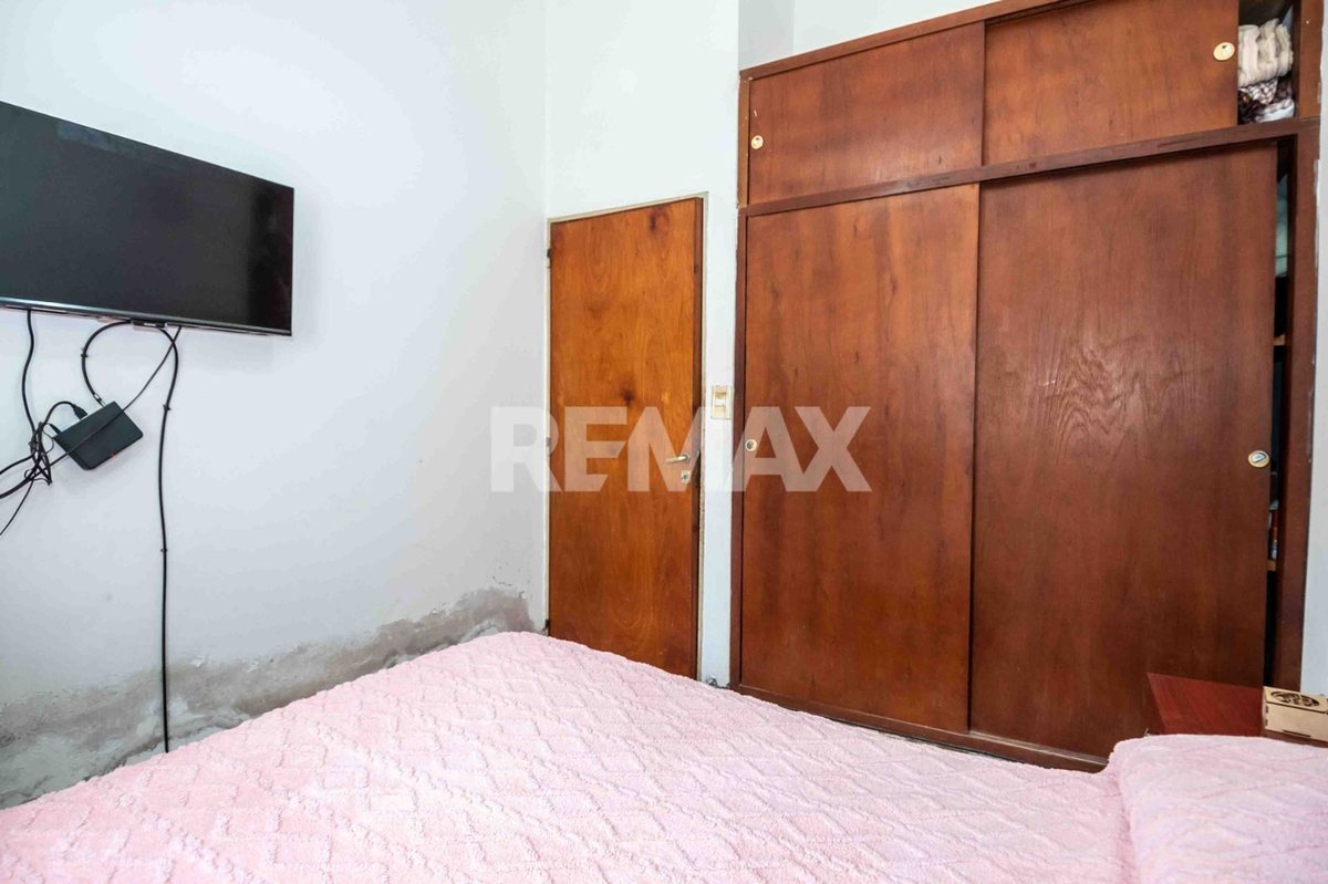 CASA VENTA LOS LAPACHOS ZONA SUR 3 DORM Y COCHERA - foto 17