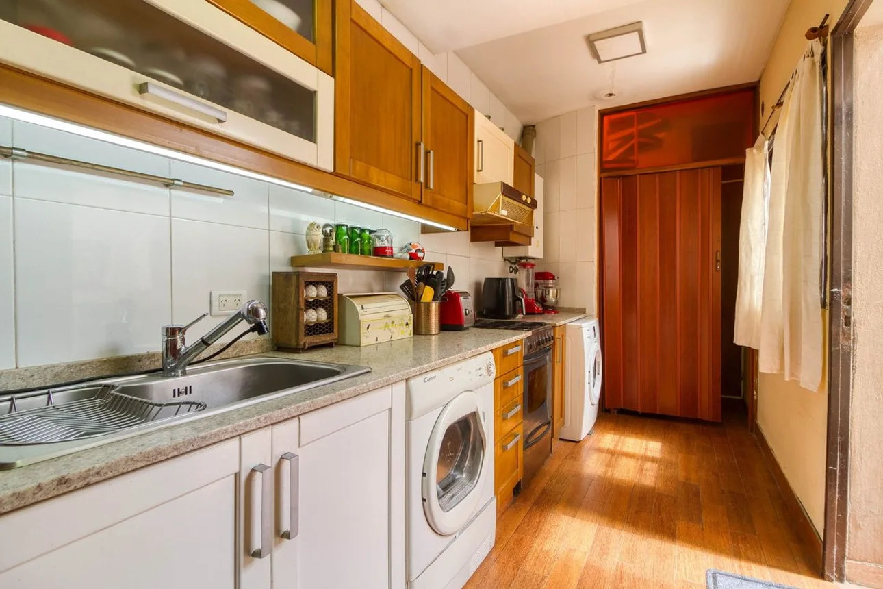 Casa tríplex en venta en Flores, foto 4