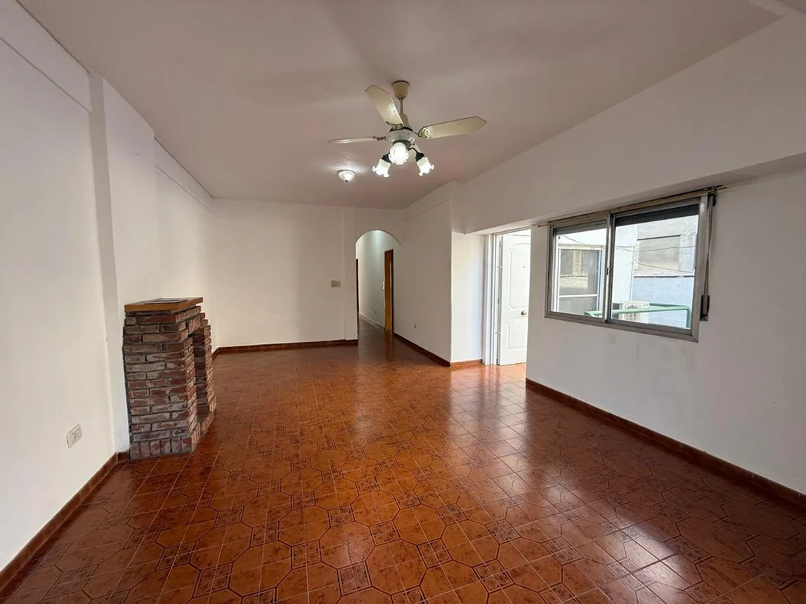 PH de 4 ambientes en venta en Temperley, San Carlos 0, foto 2