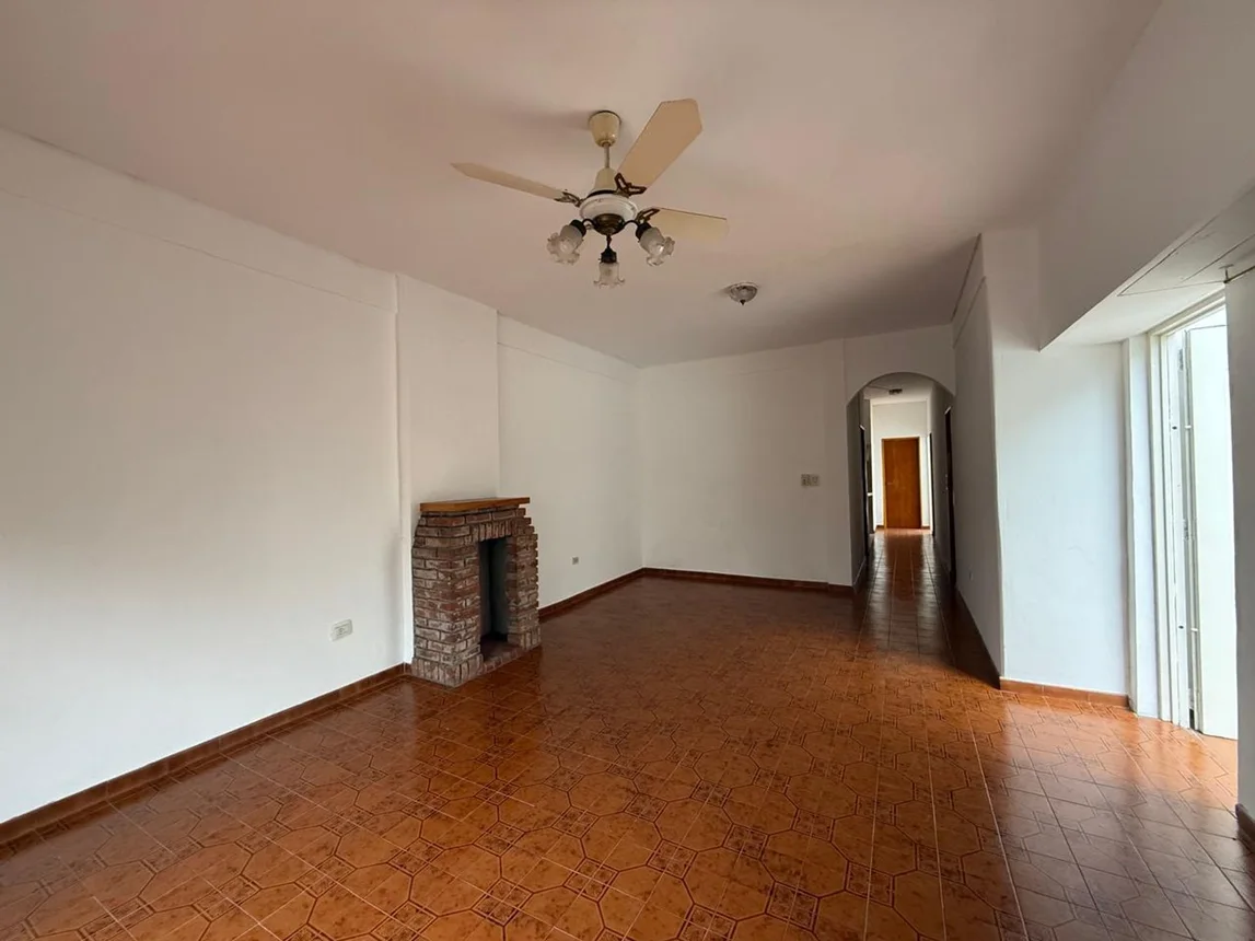 PH de 4 ambientes en venta en Temperley, San Carlos 0, foto 3