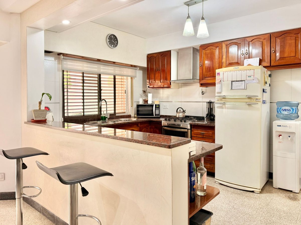Foto 5 — CASA 5 AMB. C/QUINCHO APTO CRÉDITO OPCIÓN PERMUTA