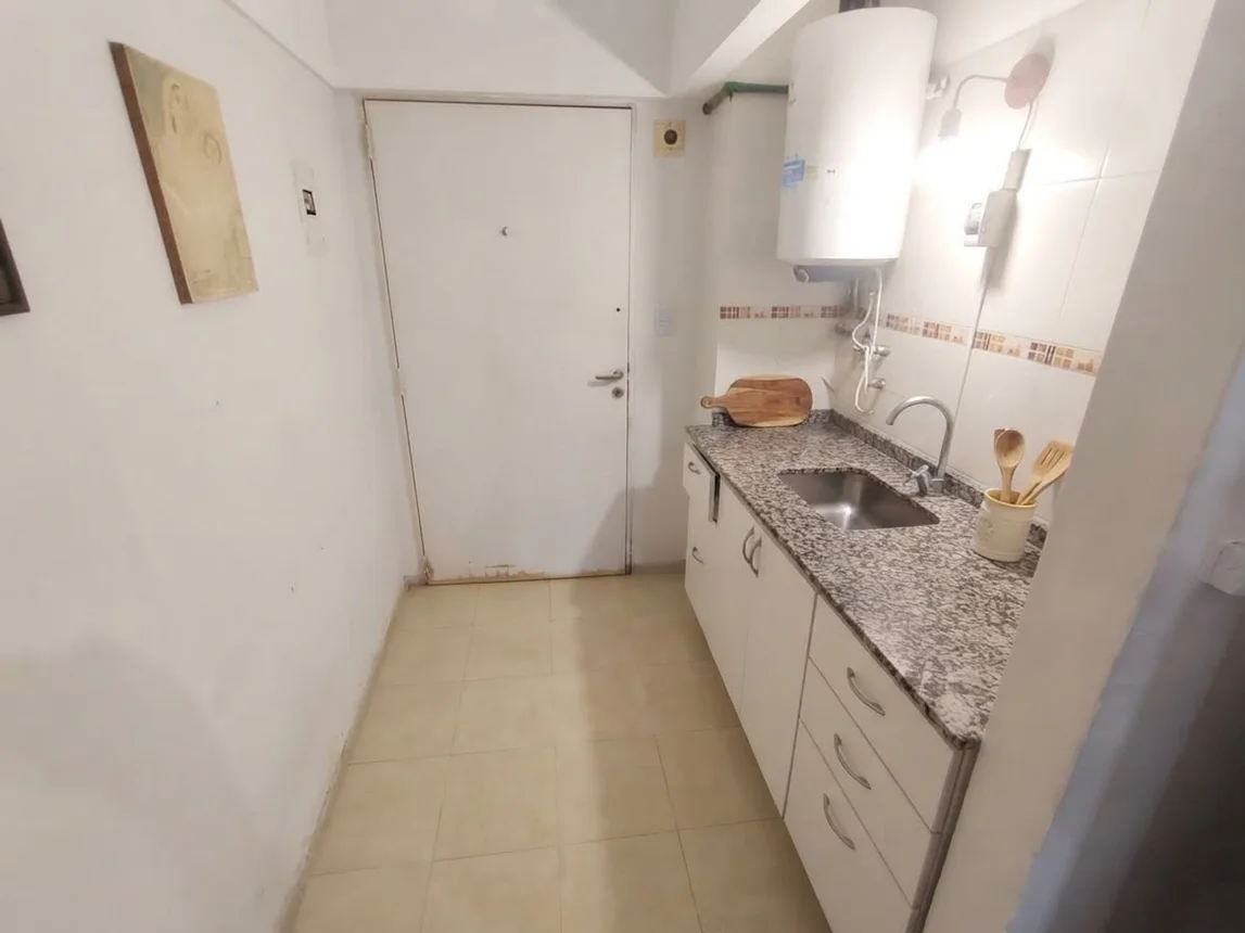 Venta monoambiente con balcon apto profesional, foto 1