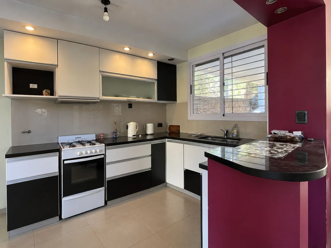 Casa de 5 ambientes en venta en Funes, Córdoba 4100, foto 2