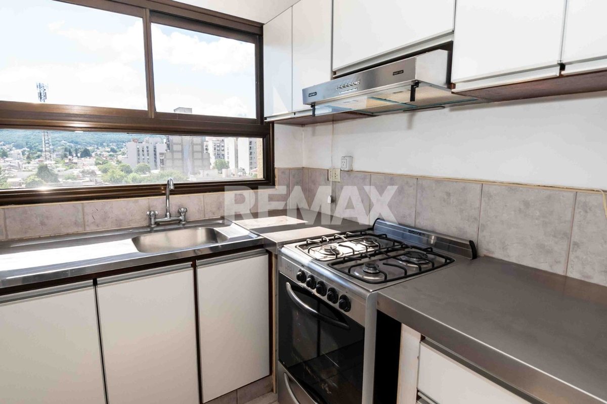 DEPARTAMENTO VENTA 1 DORM MACROCENTRO C/COCHERA - foto 15