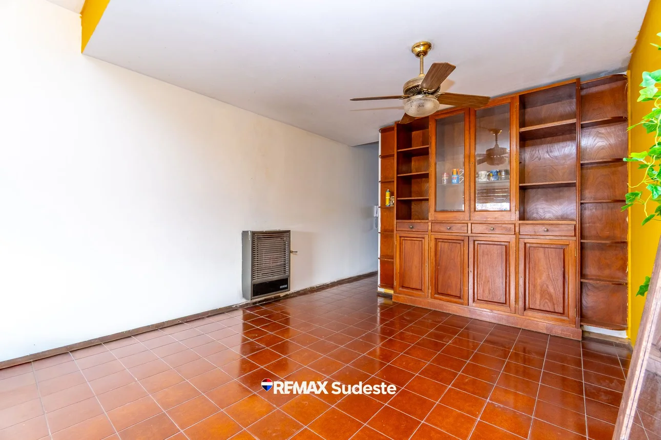 Casa tríplex en venta en Bahía Blanca, foto 3