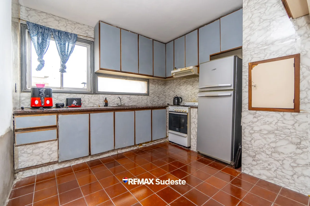 Casa tríplex en venta en Bahía Blanca