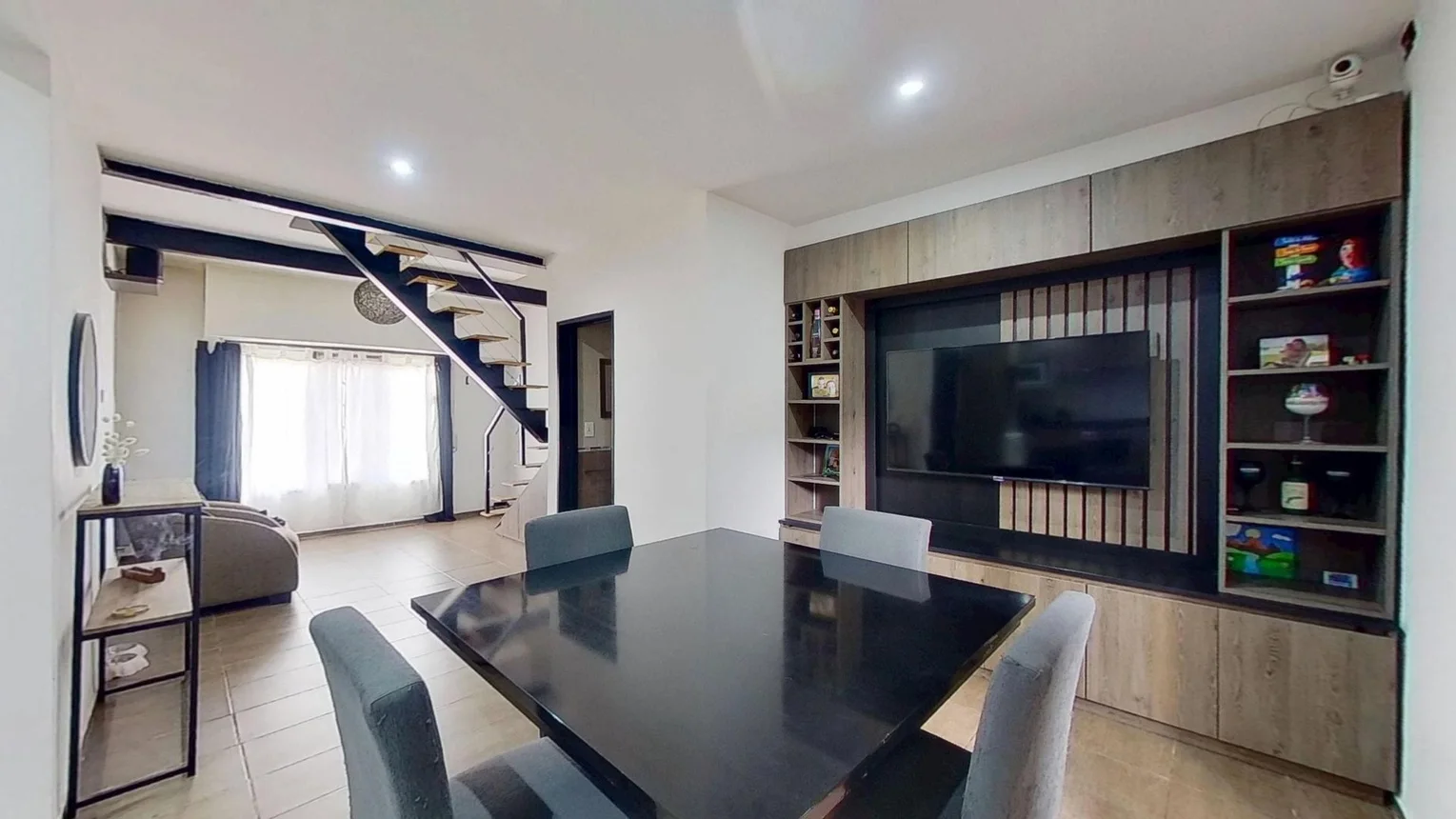 PH de 4 ambientes en venta en Ituzaingó, Comandante Peredo 800