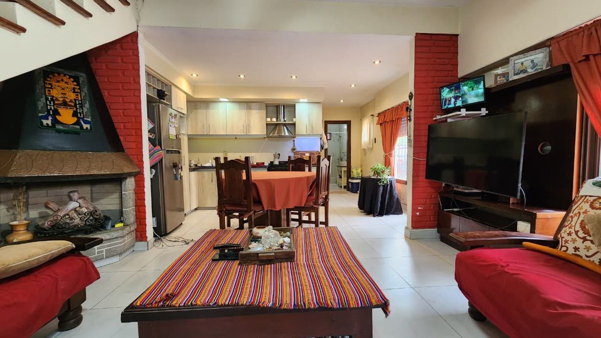 Foto 2 — PH 4 amb en venta c/cochera en Lanús Este
