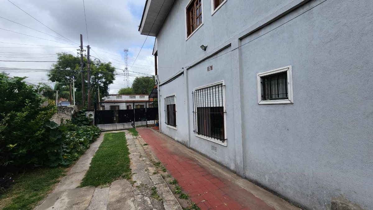 Foto 38 — PH 4 amb en venta c/cochera en Lanús Este