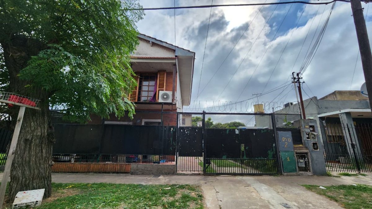 Foto 39 — PH 4 amb en venta c/cochera en Lanús Este