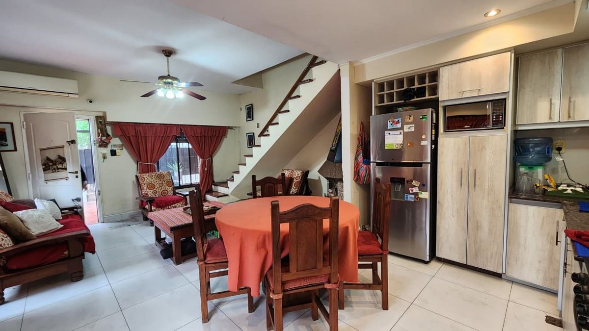 Foto 4 — PH 4 amb en venta c/cochera en Lanús Este