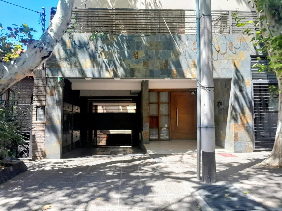 Departamento de 2 ambientes en venta en Godoy Cruz, Avenida Belgrano 200