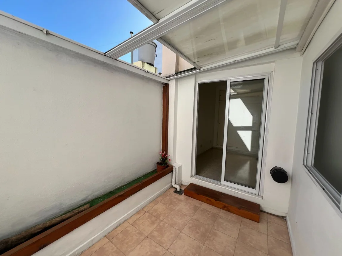 Departamento de 3 ambientes en venta en Monte Castro, Elpidio González 4900