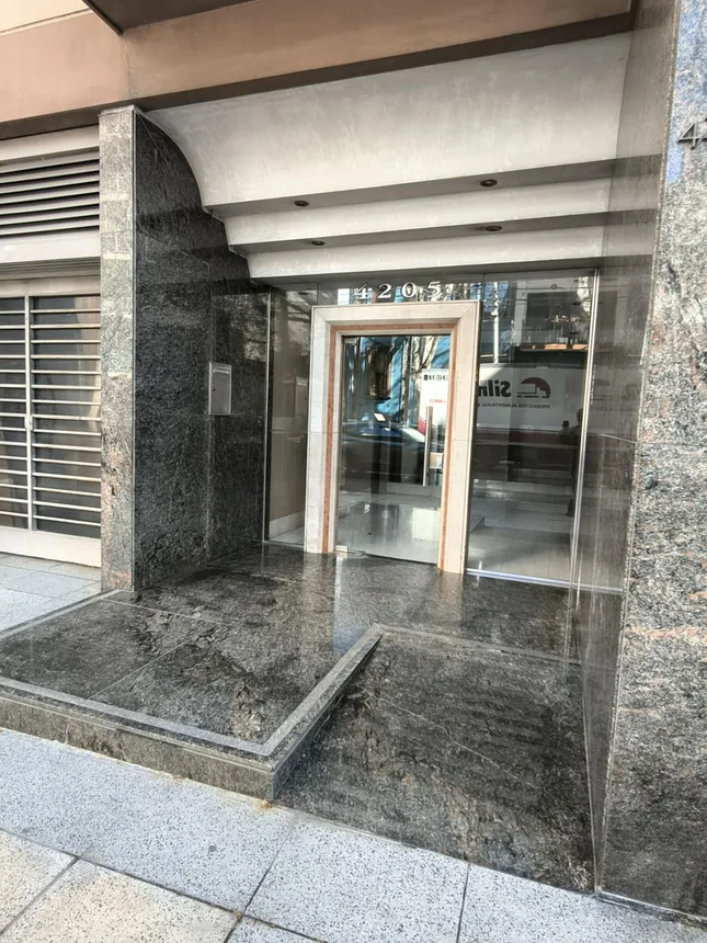 Venta 2 ambientes balcon vestidor frente lavadero, foto 4