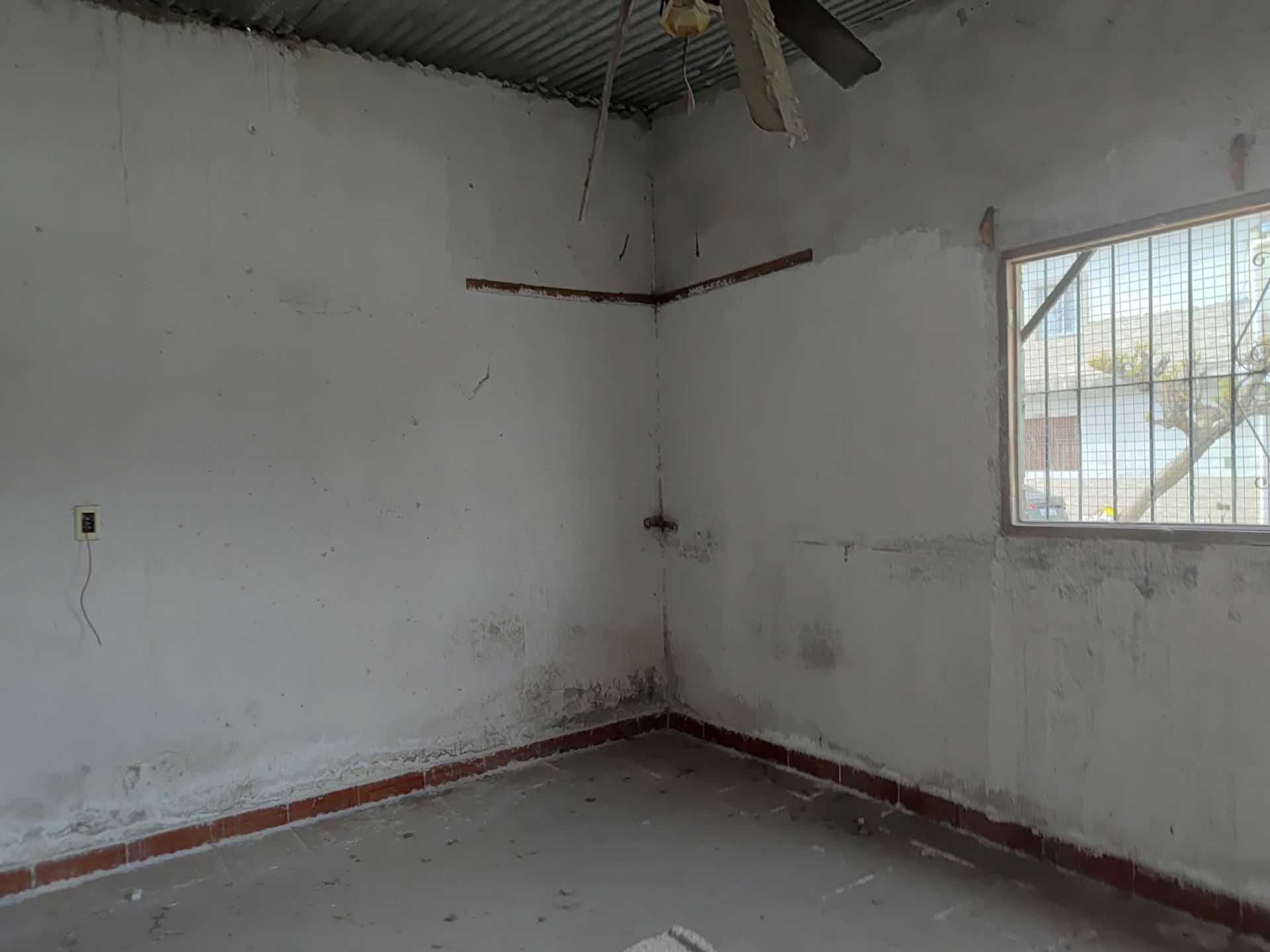 CASA EN CONSTRUCCION EN VENTA ZONA SUDESTE - foto 2
