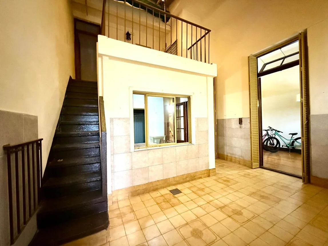 PH de 3 ambientes en venta en Parque Patricios, Avenida Caseros 2600, foto 2