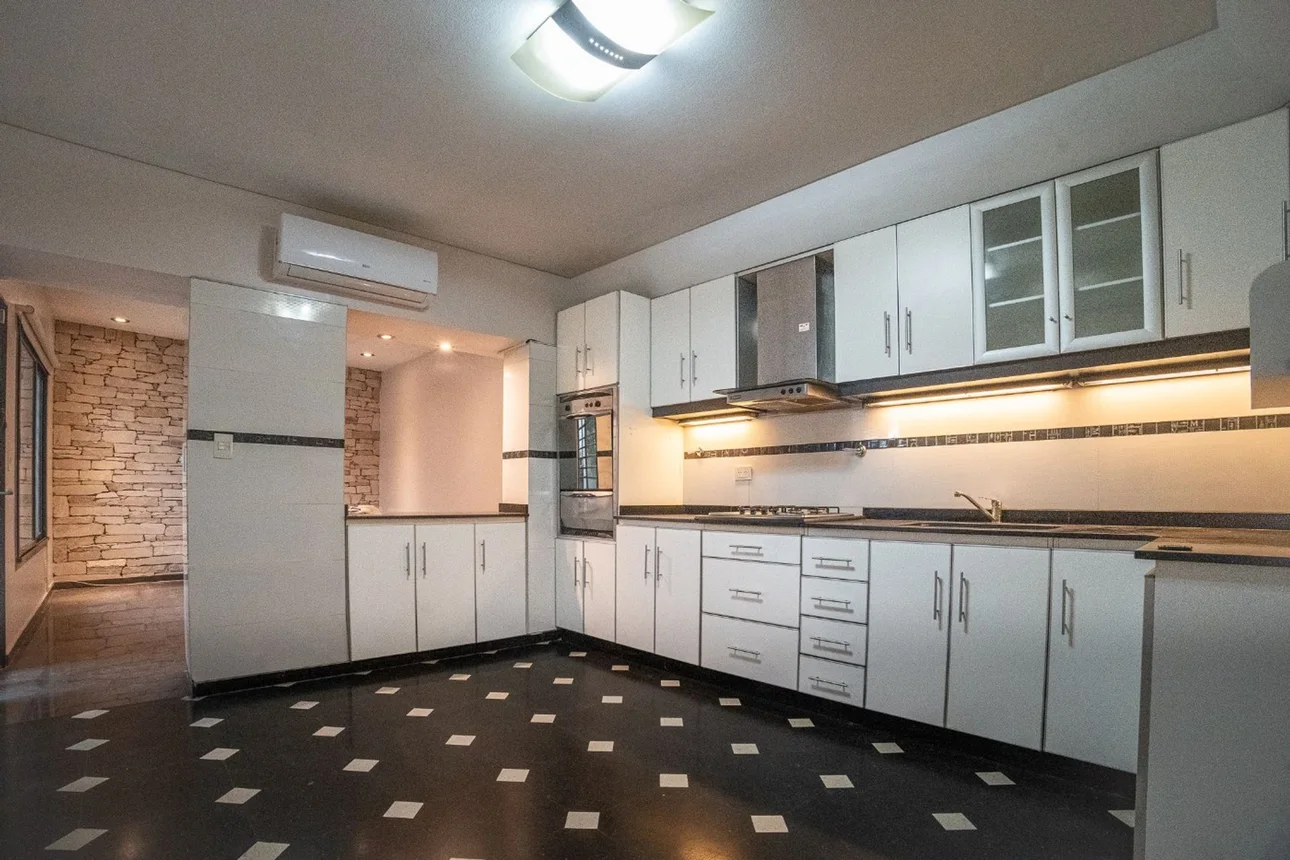 Casa de 5 ambientes en venta en Villa Bosch, 4 de Noviembre 5100, foto 3