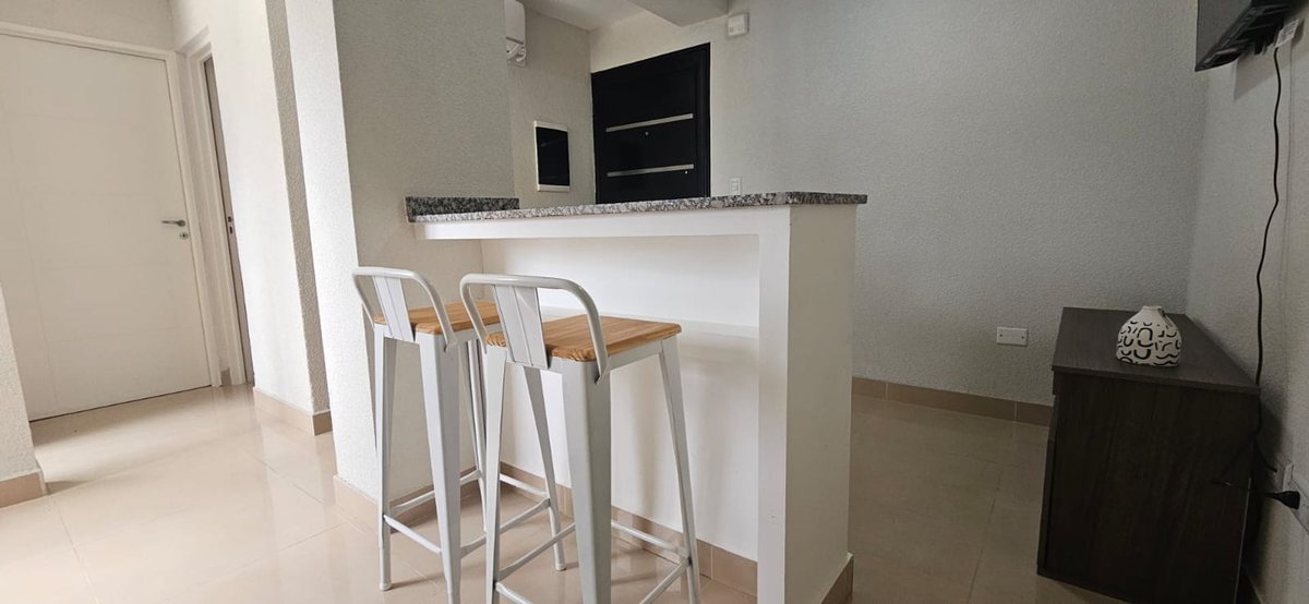 DEPARTAMENTO CON PILETA EN VENTA MACROCENTRO - foto 2