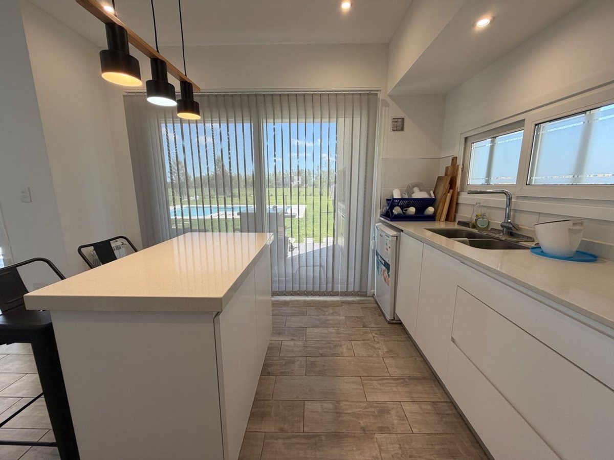 Foto 10 — Venta Casa 4 amb, pileta, jardín, Haras del Sur 3