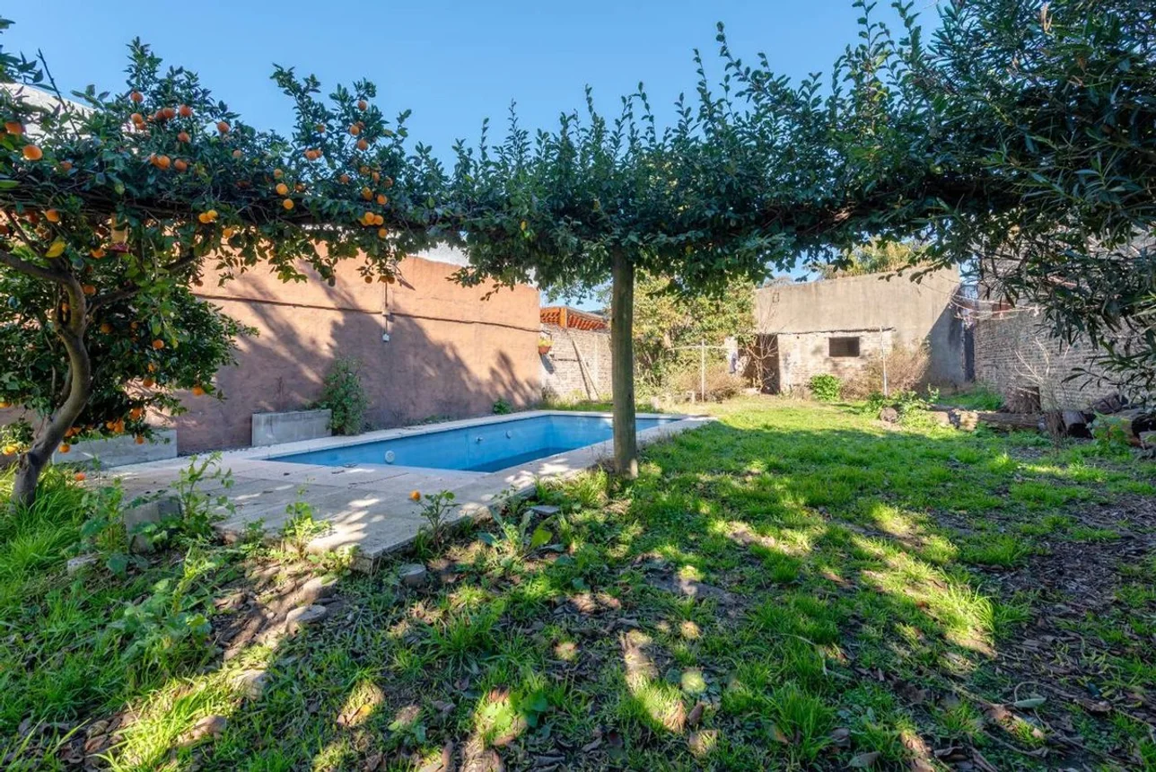 Casa de 4 ambientes en venta en Monte Grande, Rondeau 100, foto 2