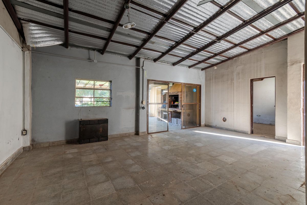 Foto 6 — VENTA CASA Monte Grande a Remodelar cerca Estación