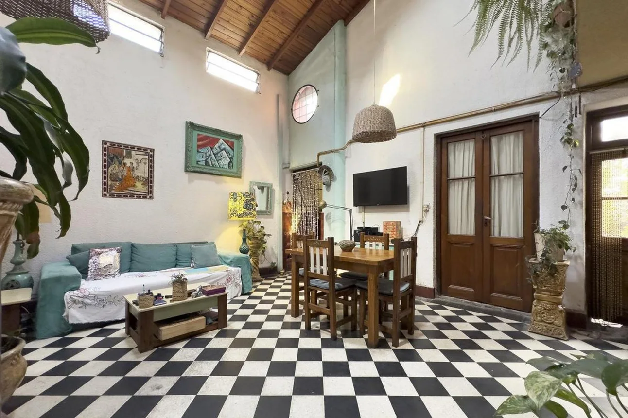 PH de 4 ambientes en venta en Villa Luro, Avenida Rivadavia 9400