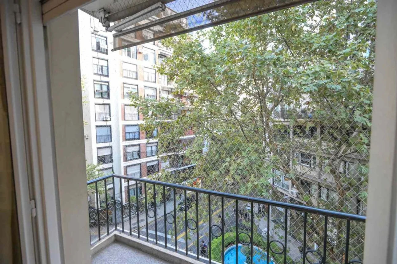 Departamento de 3 ambientes en venta en Recoleta, Juncal 1600, foto 2