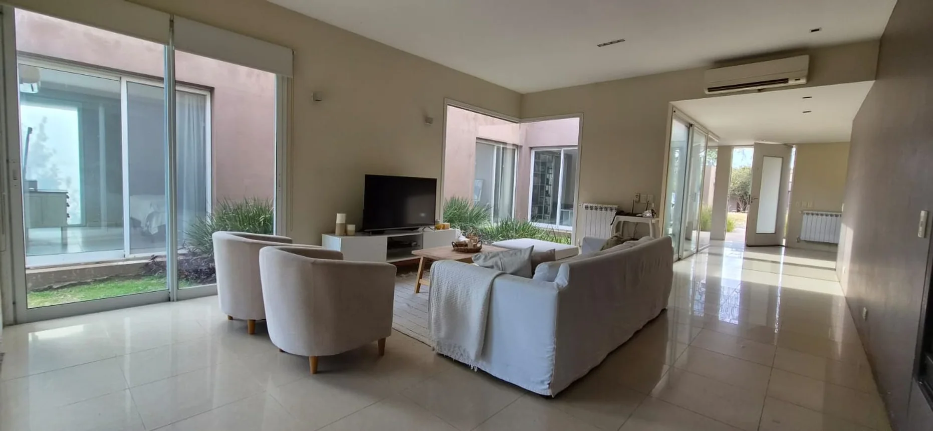 Casa en venta en Funes