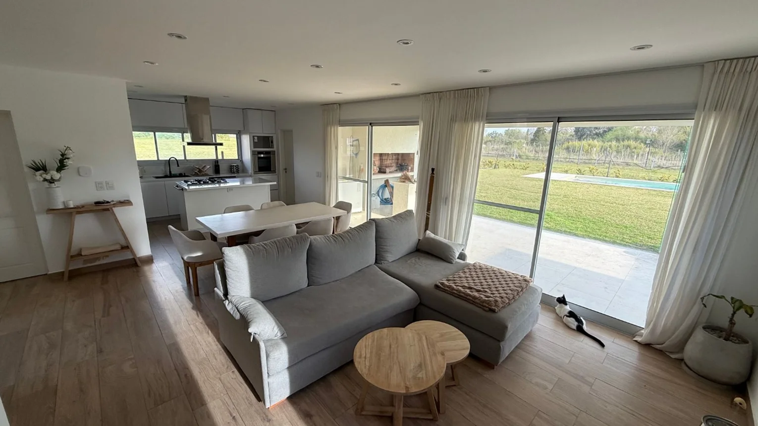 Casa de 5 ambientes en venta en Pilar, San Sebastían, Área 13 100, foto 3