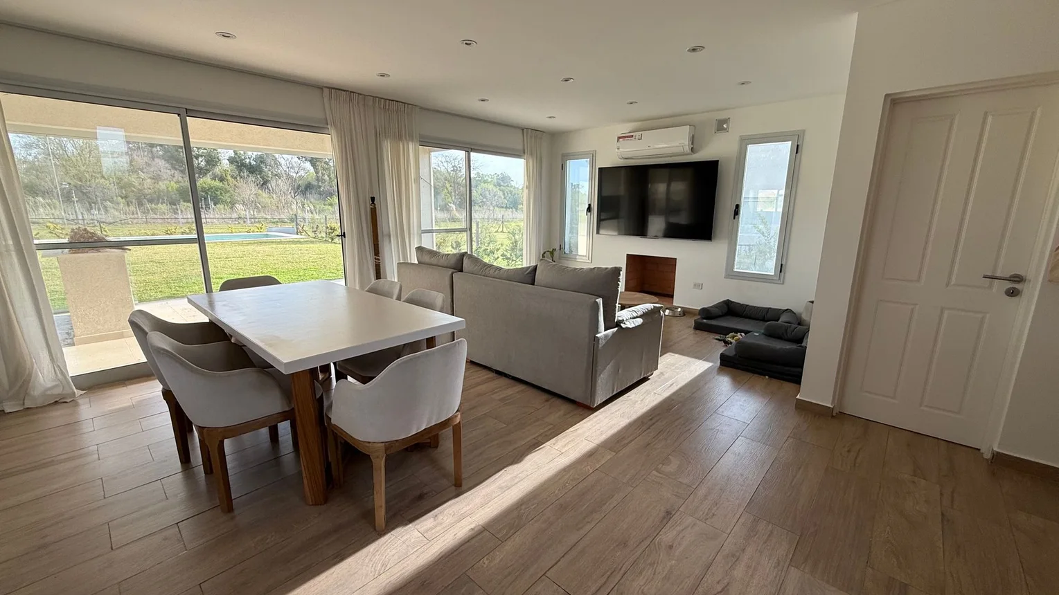Casa de 5 ambientes en venta en Pilar, San Sebastían, Área 13 100, foto 5