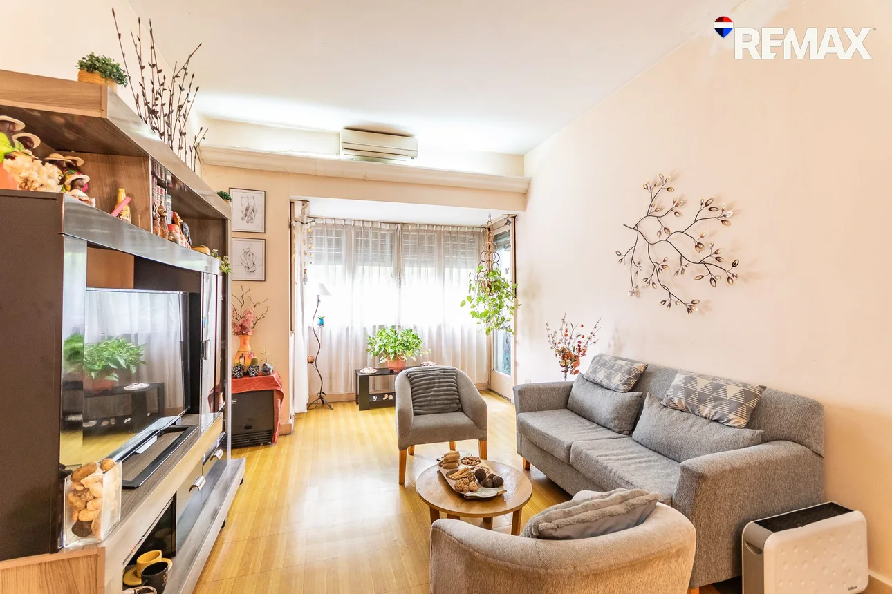 Venta depto 3 ambientes con balcón y baulera, foto 1
